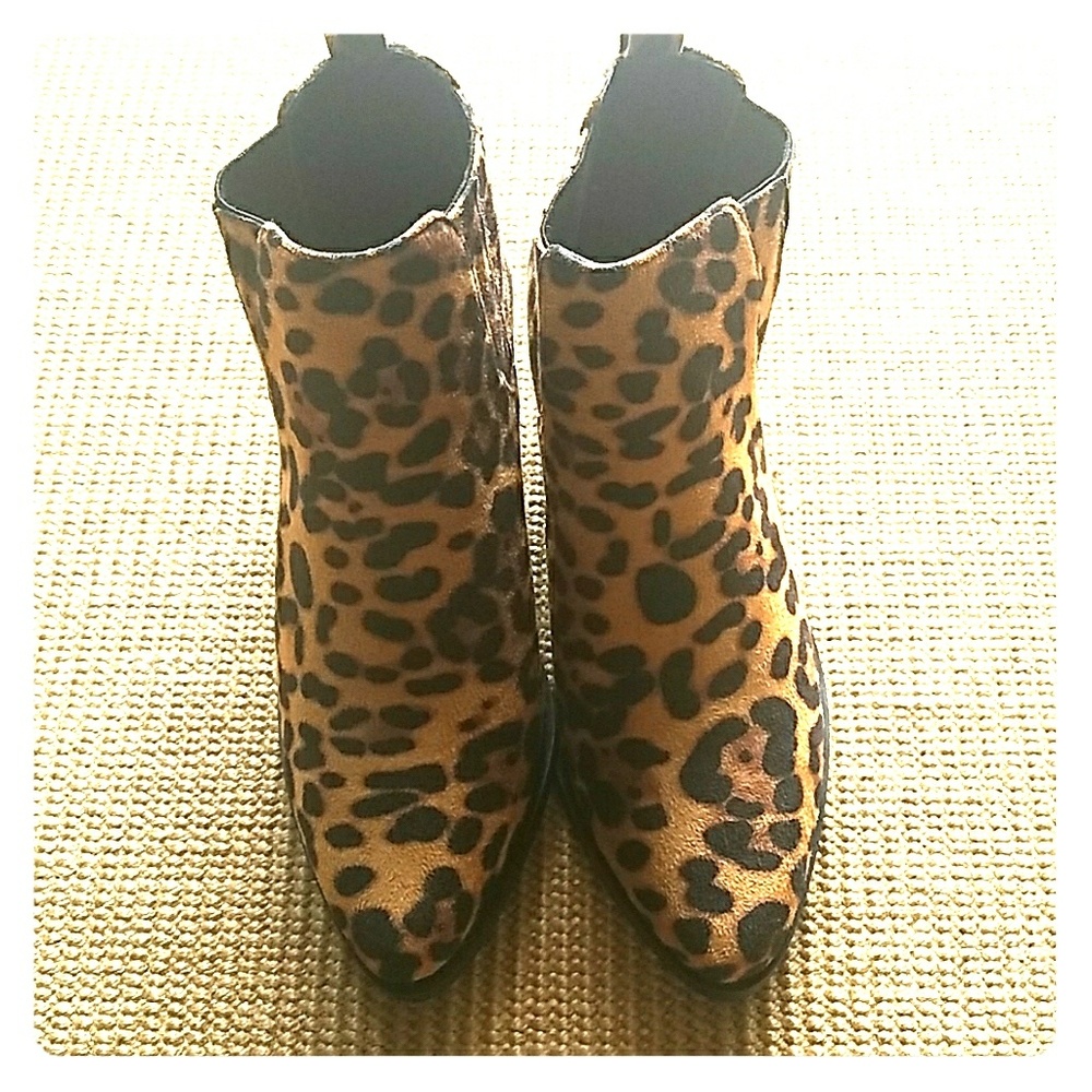 Leopard booties
